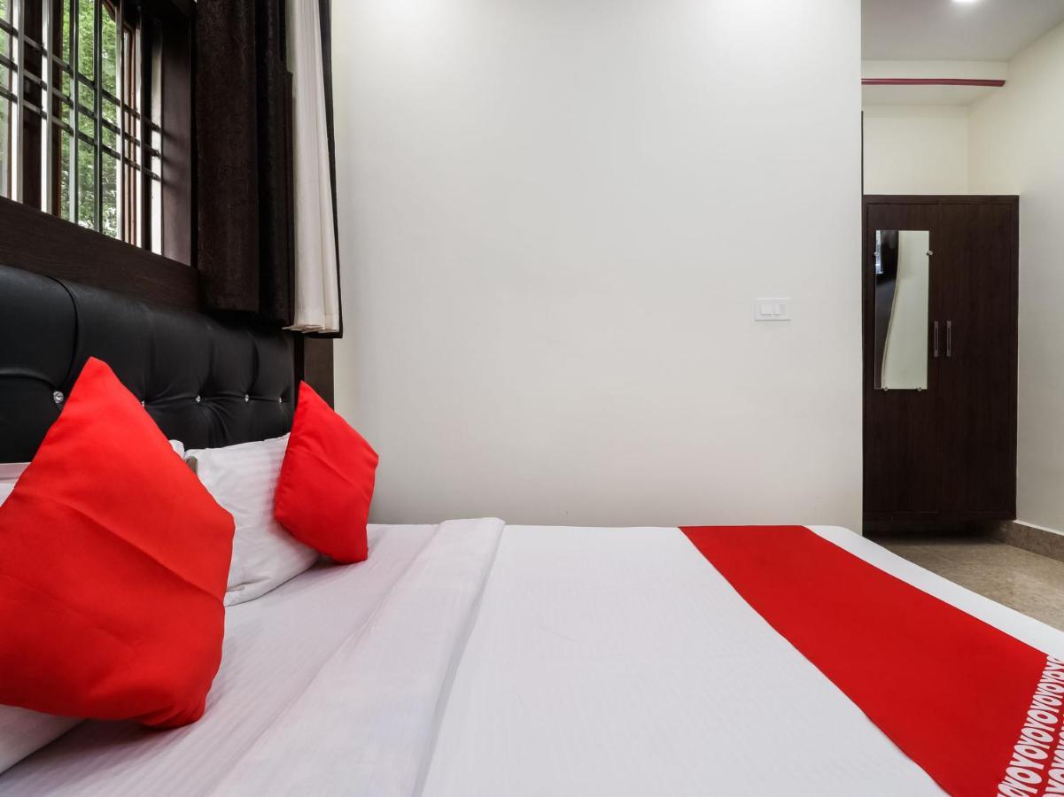 Oyo 77158 Hotel Swastik Palace Bhiwandi 외부 사진